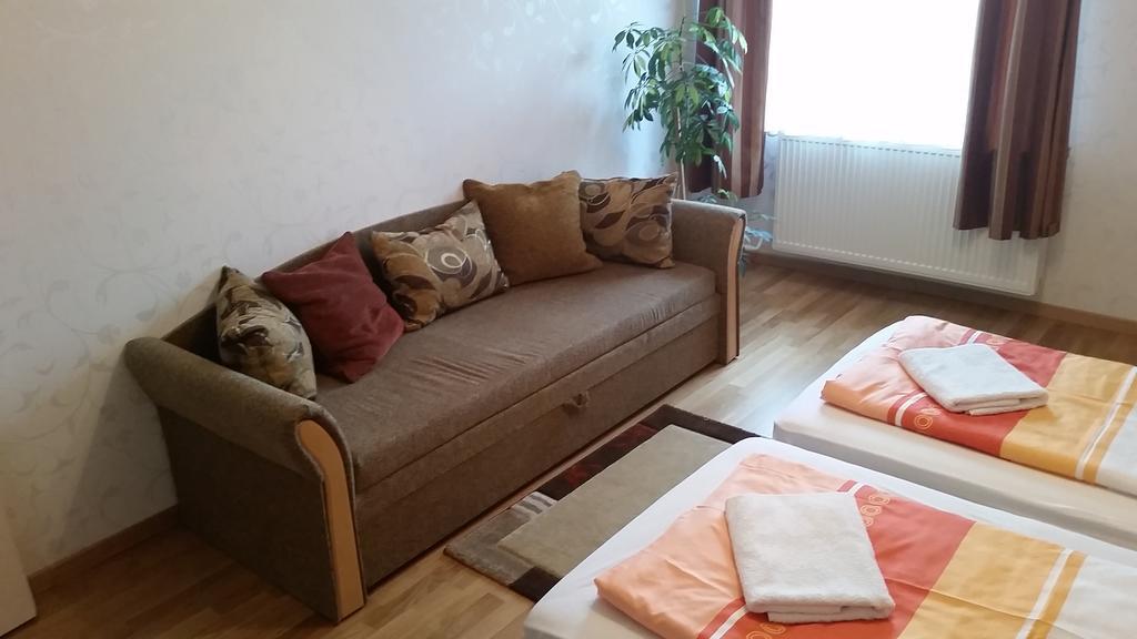 Fadora Apartman Tihany Rum bild